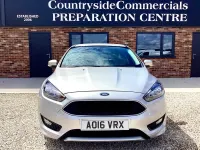 Used Ford Focus Zetec 120 HP (88 kW) 2016 Silver Hatchback