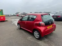 Used Toyota Aygo 68 HP (50 kW) 2011 Red Hatchback