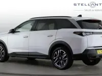 Used Peugeot 5008 Allure 134 HP (98 kW) 2024 White SUV