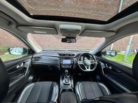 Used Nissan X-Trail N-Connecta 2018 White SUV