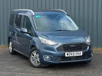 Usado Ford Tourneo Titanium 120 HP (88 kW) 2020 Azul Carrinha