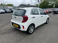 Used Kia Picanto 66 HP (48 kW) 2018 White Hatchback