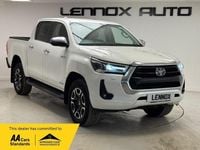 Used Toyota HiLux 150 HP (110 kW) 2023 White Pickup