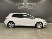 Second-hand VW Golf VIII GTE 245 CP (180 kW) 2024 Hatchback