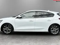 Used Ford Focus ST-Line 125 HP (91 kW) 2023 White Hatchback