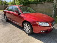 Used Volvo S80 SE Lux 180 HP (132 kW) 2011 Red Sedan