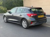 Used Ford Focus Zetec 125 HP (91 kW) 2019 Grey Hatchback