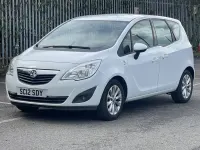 Second-hand Vauxhall Meriva Active 2012 Alb Monovolum