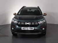 Used Dacia Jogger Extreme 110 HP (80 kW) 2023 Green MPV