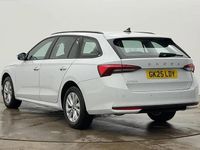 Used Skoda Octavia SE Technology 113 HP (83 kW) 2025 White Estate