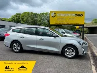 Begagnad Ford Focus Zetec 120 HK (88 kW) 2020 Silver Kombi