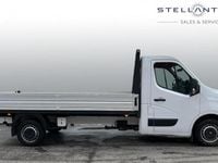 Used Renault Master Business 145 HP (106 kW) 2023 White MPV