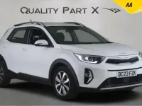 Usado Kia Stonic 2023 Blanco SUV