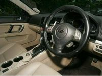 Begagnad Subaru Outback 2009 SUV