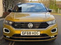 Used VW T-Roc R-line 150 HP (110 kW) 2018 Yellow SUV