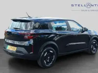 Nowe Vauxhall Frontera Design Edition 81 kW (111 KM) 2025 Czarny SUV