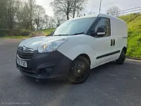 Used Vauxhall Combo 2016 White MPV