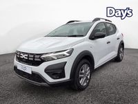 Used Dacia Sandero Essentiel 90 HP (66 kW) 2023 White Hatchback