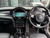 Usado Mini Cooper S Exclusive 176 HP (129 kW) 2021 Cinzento Citadino