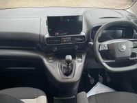 New Citroën Berlingo PureTech 108 HP (79 kW) 2025 Red MPV