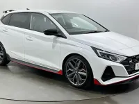 Used Hyundai i20 204 HP (150 kW) 2022 White Hatchback
