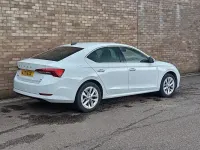Used Skoda Octavia SE L 204 HP (150 kW) 2021 White Hatchback