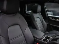 Used Porsche Cayenne 353 HP (259 kW) 2024 Beige SUV