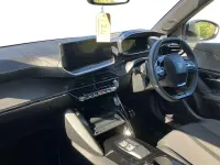 Used Peugeot 2008 GT 136 HP (100 kW) 2025 White SUV