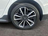 Used Hyundai i20 N Line 120 HP (88 kW) 2023 White Hatchback