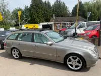 Used Mercedes E500 Avantgarde 301 HP (221 kW) 2004 Silver Estate