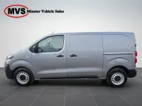 Used Vauxhall Vivaro 100 HP (73 kW) 2022 Grey MPV