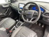Używany Ford Puma ST-Line 125 KM (91 kW) 2023 Szary SUV
