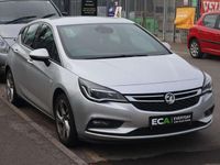Used Vauxhall Astra SRi 105 HP (77 kW) 2016 Silver Hatchback