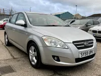 Used Kia Ceed 103 HP (75 kW) 2009 Silver Hatchback