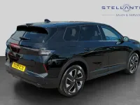 Used Vauxhall Grandland X GSe 143 HP (105 kW) 2025 Black SUV