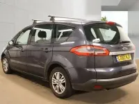 Used Ford S-MAX Zetec 140 HP (102 kW) 2014 MPV