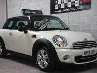 Used Mini Cooper Hatch 2012 White Hatchback
