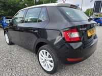 Used Skoda Fabia Colour Edition 75 HP (55 kW) 2018 Black Hatchback