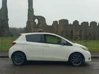 Used Toyota Yaris Trend 101 HP (74 kW) 2012 White Hatchback