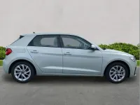 Usado Audi A1 Sport 108 HP (79 kW) 2024 Prateado SUV