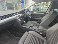 Used VW Passat GTE 218 HP (160 kW) 2019 Grey Estate