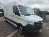 Usado Mercedes Sprinter Progressive 2022 Branco Van