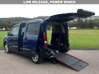 Używany Peugeot Rifter Allure 100 KM (73 kW) 2020 Niebieski Minivan
