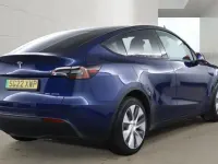 Used Tesla Model Y Long Range AWD 282 kW (384 HP) 2022 Blue SUV