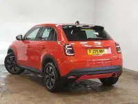 Used Fiat 600 100 HP (73 kW) 2025 Orange SUV