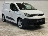 Używany Citroën Berlingo 100 KM (73 kW) 2022 Biały Minivan