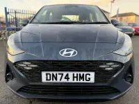 Used Hyundai i10 Advanced 63 HP (46 kW) 2024 Grey Hatchback