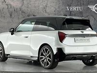 New Mini Cooper SE Hatch 158 kW (215 HP) 2025 White Hatchback