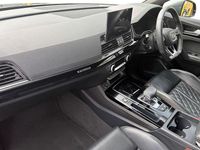 Used Audi Q5 Comfort 204 HP (150 kW) 2022 Daytona grey SUV