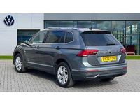 Used VW Tiguan Allspace Life 150 HP (110 kW) 2023 Platinum grey metallic SUV